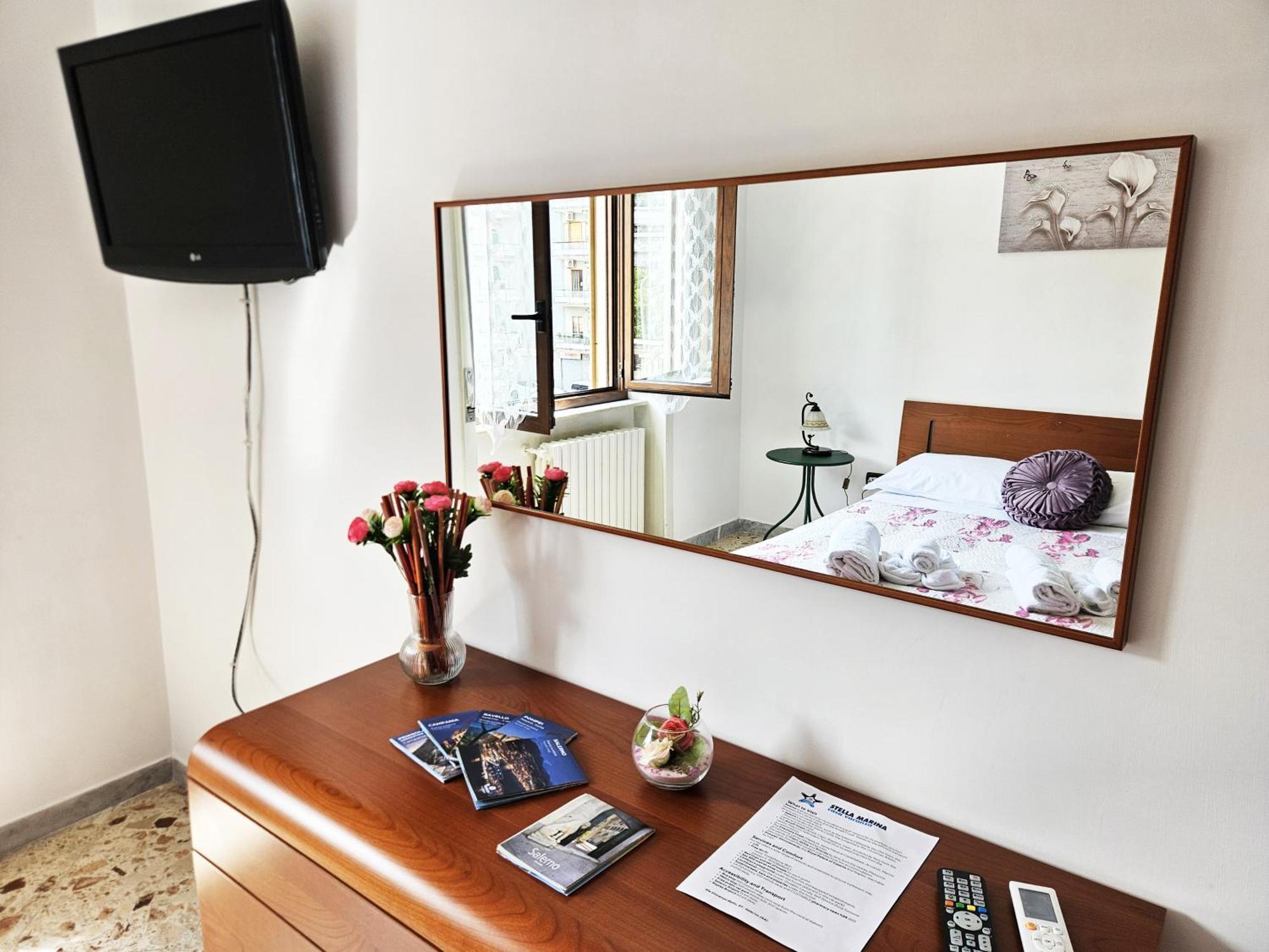 Stella Marina Appartement Salerno Buitenkant foto